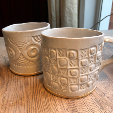 2 hen party mugs